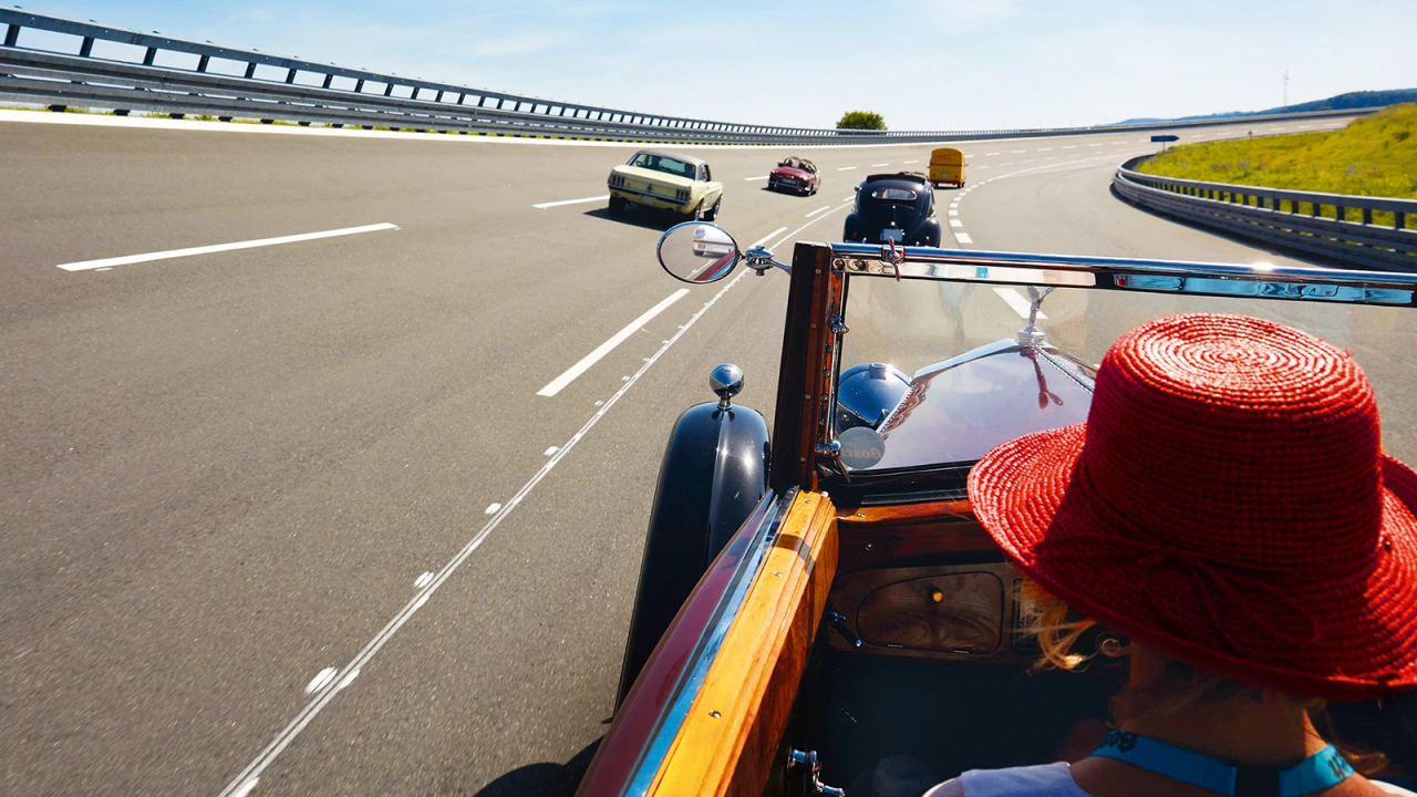 bbk2020_keyvisual_dame-mit-hut