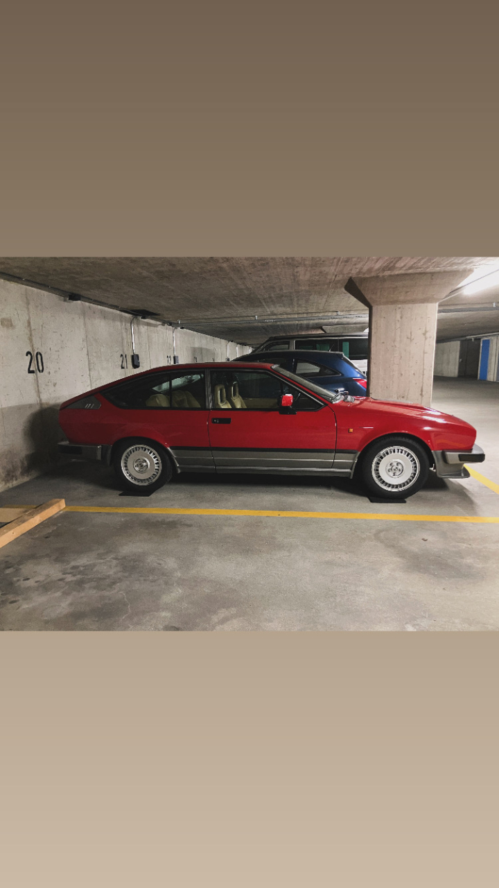 748C2F1E-8CA0-450F-BEC4-F4F0DD1E4F33