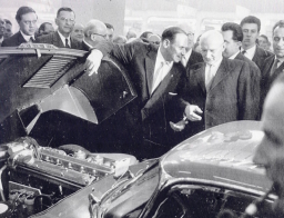 JDCS_News_0312_E-Type_885005_am_Genfer_Salon_1961_Emil_Frey_Wahlen