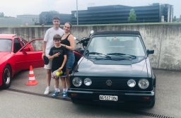 Learn-to-Drve-with-Edith-Reddig-VW-Golf
